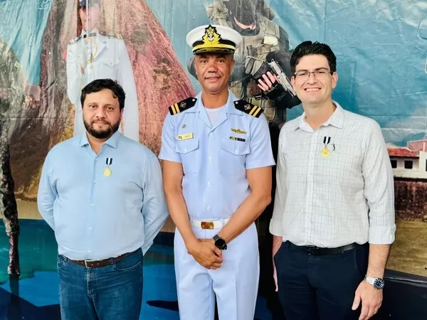 Sinop Energia recebe honraria da Marinha em Sinop