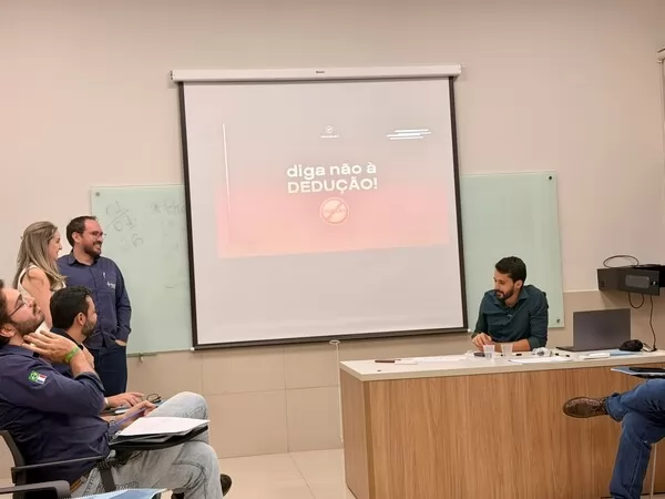Sinop Energia promove Media Training e capacita gestores para desafios de comunicação e oratória