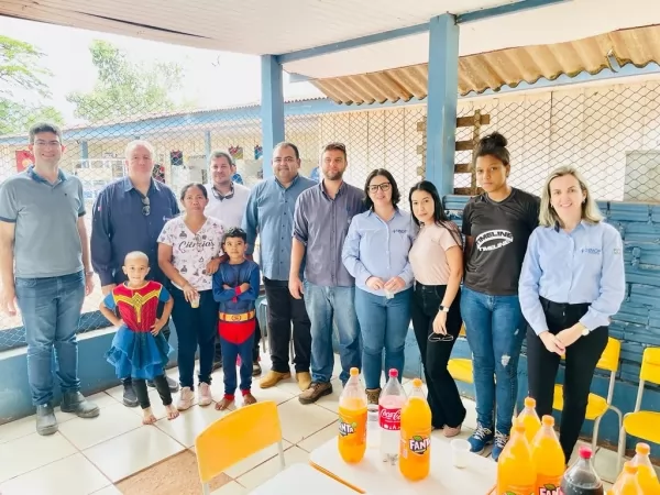 UHE Sinop entrega equipamentos e mobiliários para escola em assentamento