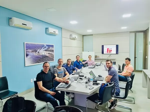 INTEGRAÇÃO - Equipe de engenharia hidráulica da EDF Internacional visita a UHE Sinop